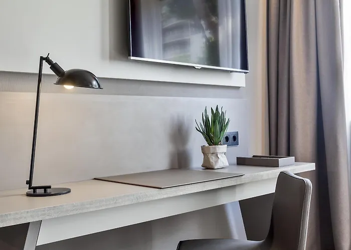 Upper Diagonal 4* Barcelona