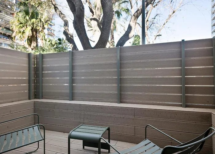 Upper Diagonal Hotel