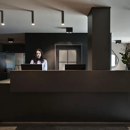 Hotel Upper Diagonal 4*